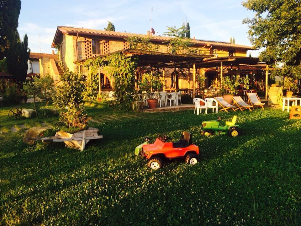 Agriturismo La Colombaia Villa วิคคิโอ ภายนอก รูปภาพ