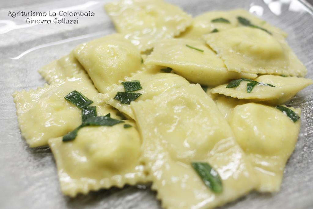 Agriturismo La Colombaia Villa วิคคิโอ ภายนอก รูปภาพ
