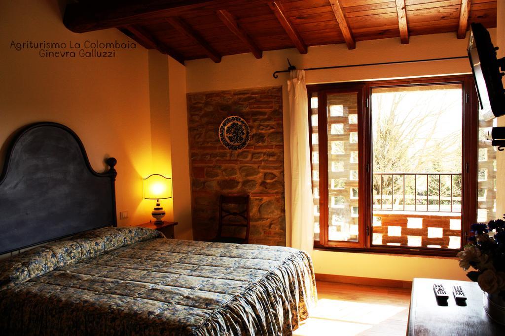 Agriturismo La Colombaia Villa วิคคิโอ ภายนอก รูปภาพ