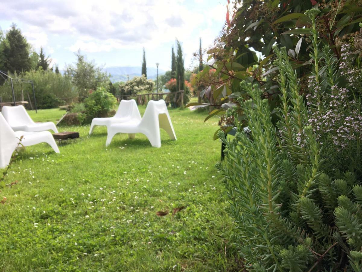 Agriturismo La Colombaia Villa วิคคิโอ ภายนอก รูปภาพ